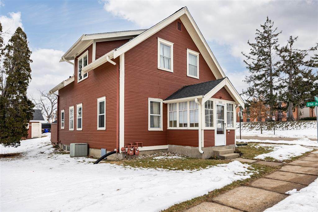 2023 J St Sw - Photo 1