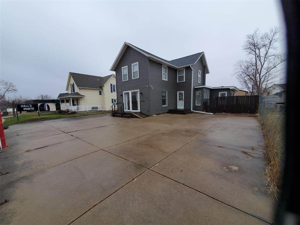 462 7th Avenue - Photo 1