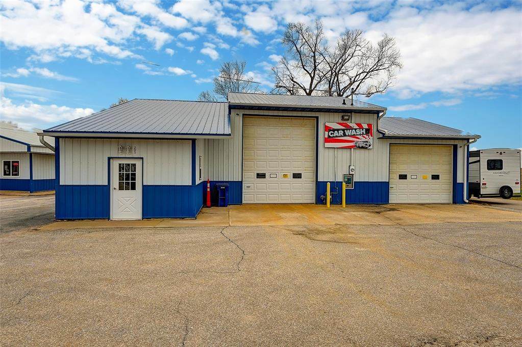 205 Highway 30 - Photo 1