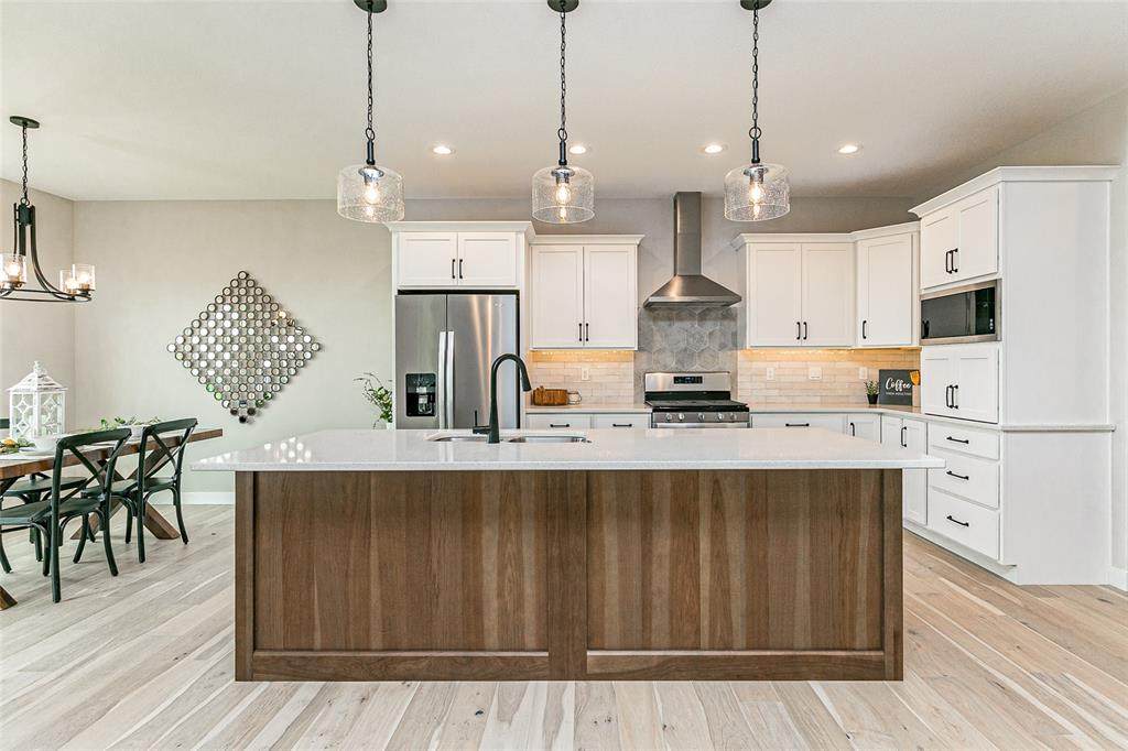 248 Cemar Ct - Photo 1