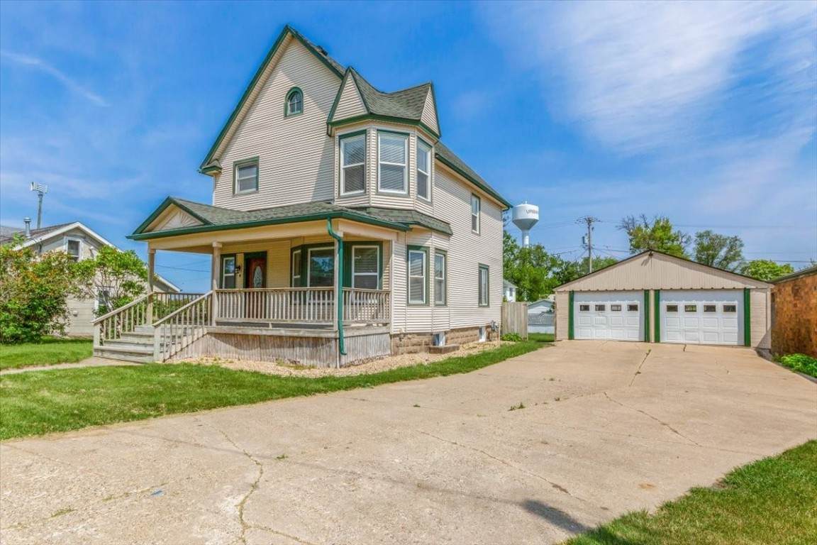 4 West Wood Street - Photo 1