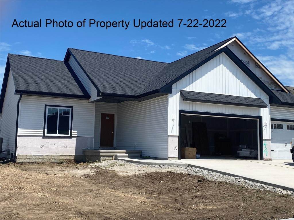 944 Deer Run Drive - Photo 1