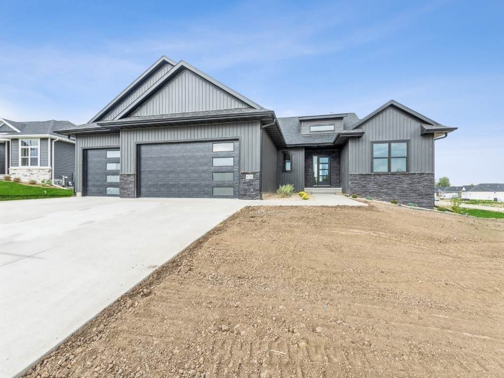 6713 Lauder Lane - Photo 1