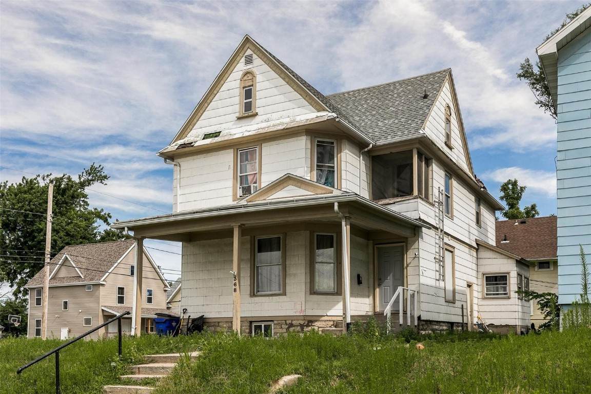 368 7th Avenue - Photo 1