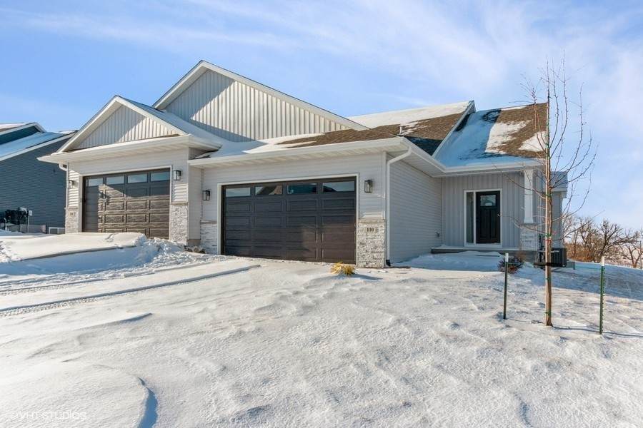 110 Dogwood Lane - Photo 1