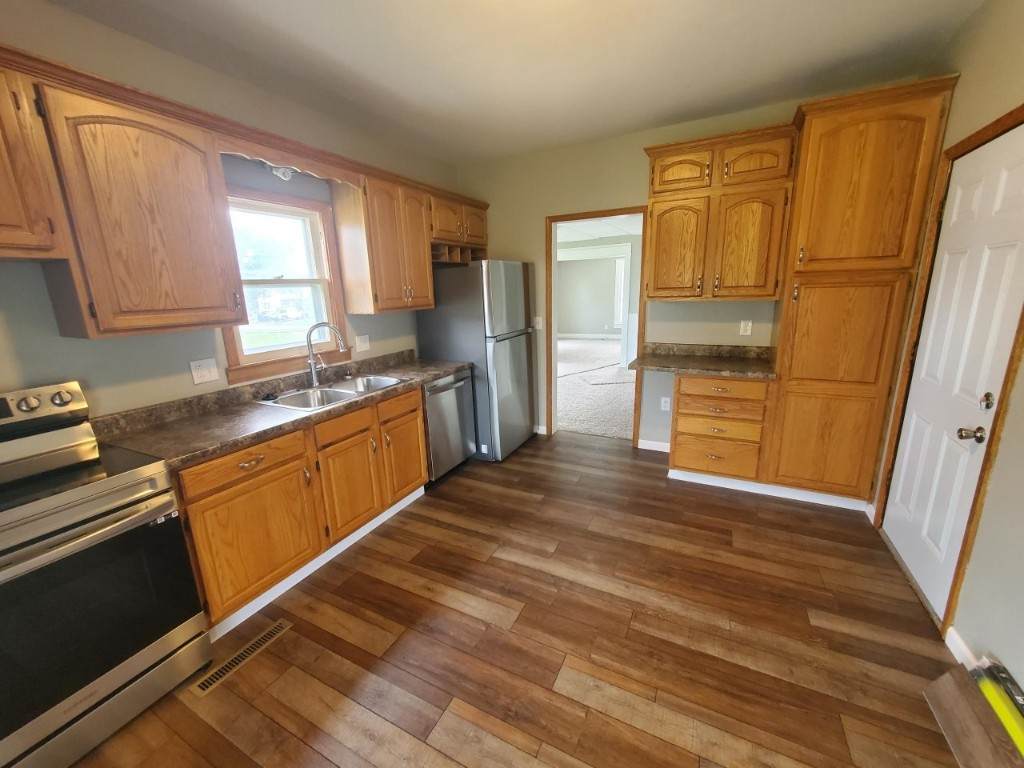 1205 D Avenue - Photo 1
