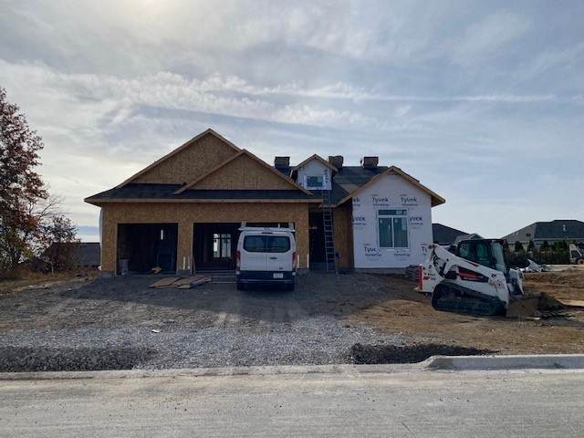 513 Elizabeth Lane - Photo 1