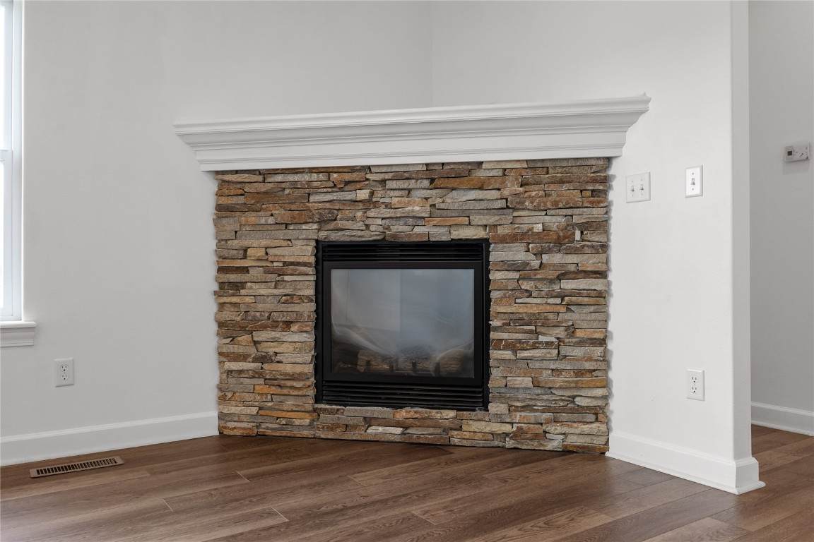 https://bt-photos.global.ssl.fastly.net/cedarrapids/orig_boomver_2_2405369-2.jpg