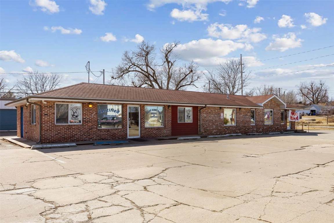 https://bt-photos.global.ssl.fastly.net/cedarrapids/orig_boomver_1_2501673-2.jpg