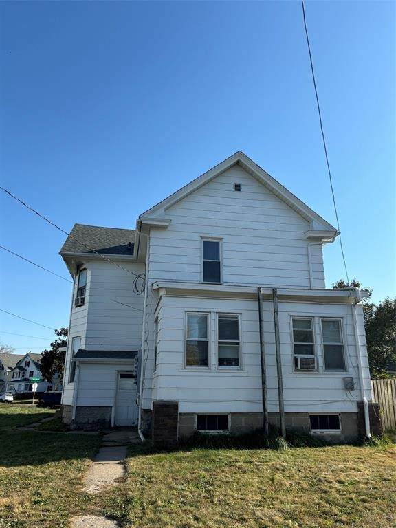 1416/1418 3rd Avenue - Photo 1