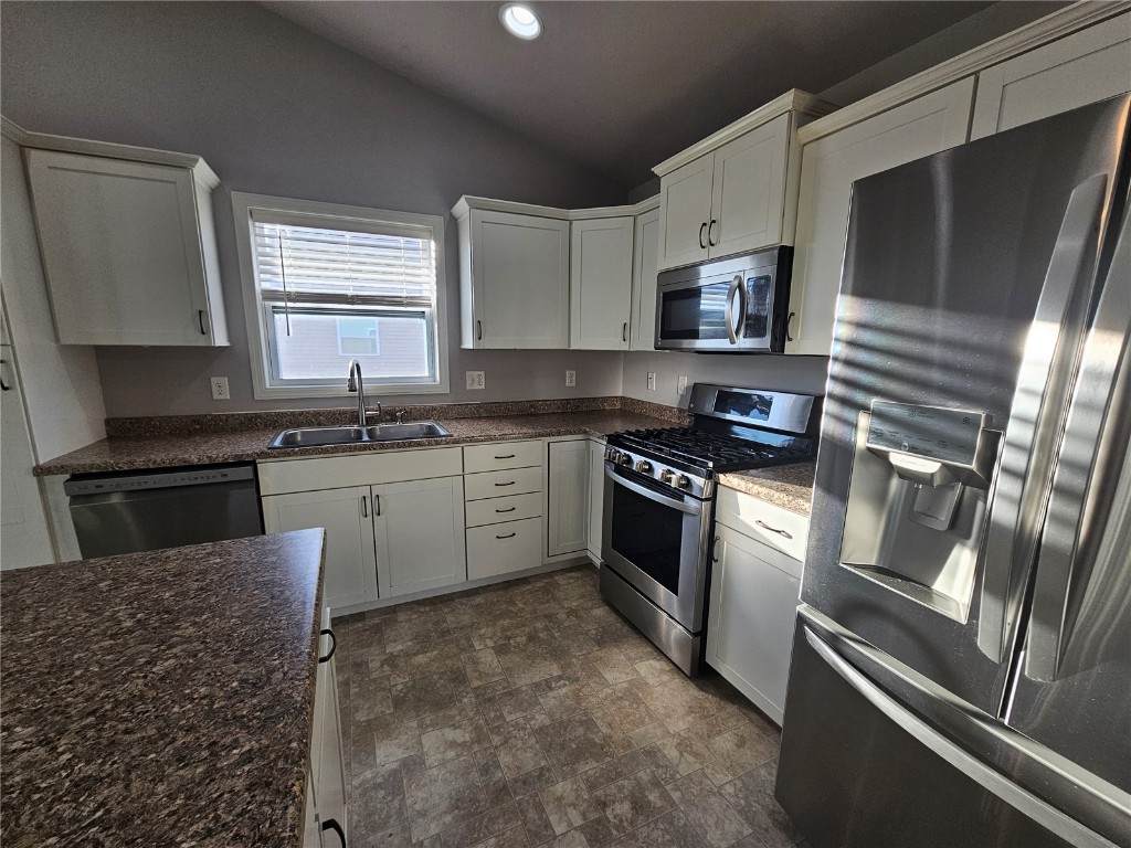 https://bt-photos.global.ssl.fastly.net/cedarrapids/orig_boomver_2_2502481-2.jpg