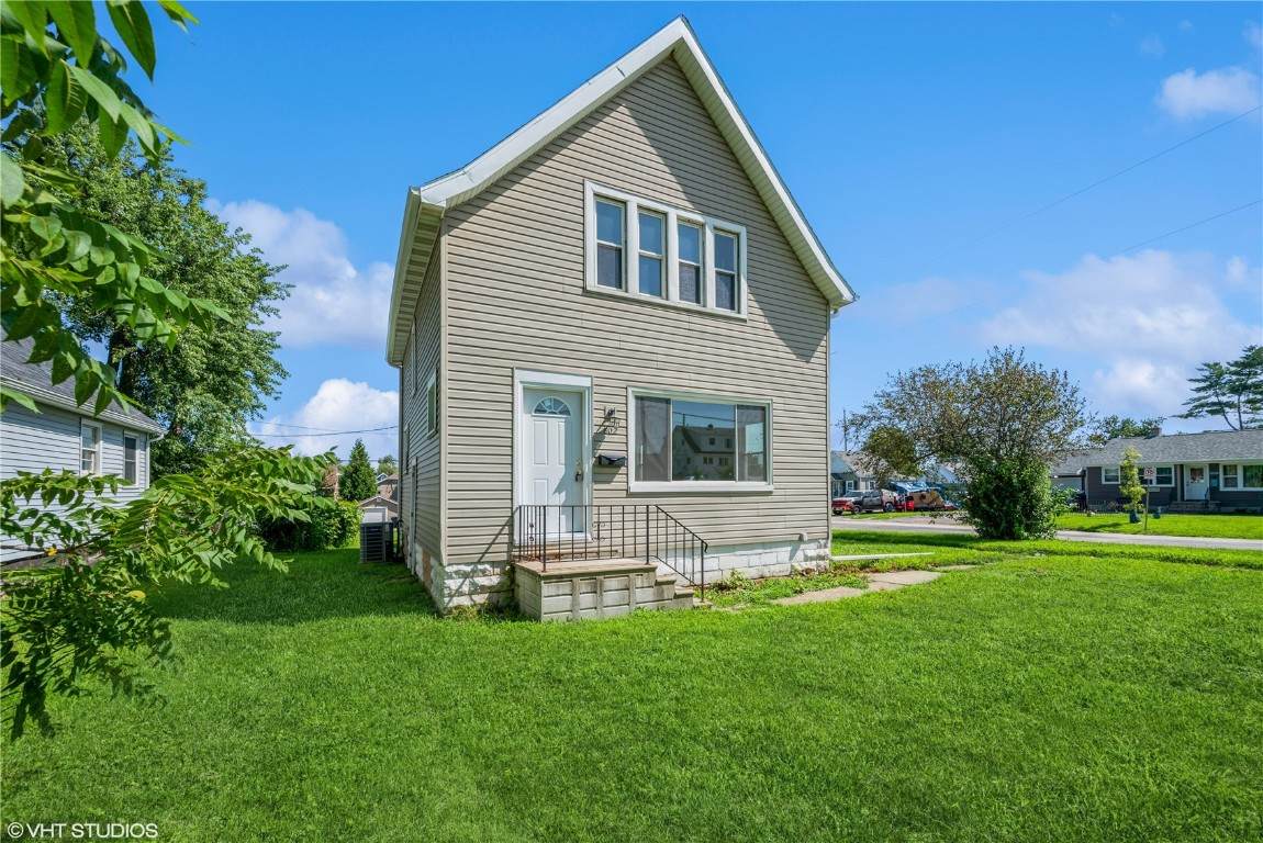 802 22nd Avenue - Photo 1