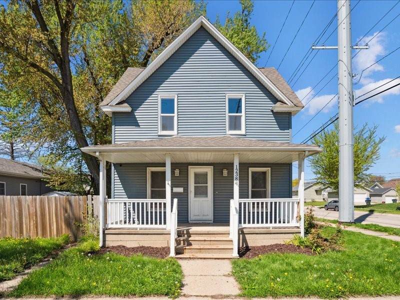 1238 Ellis Boulevard - Photo 1