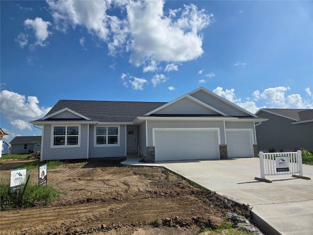 6133 Glenwood Drive - Photo 1