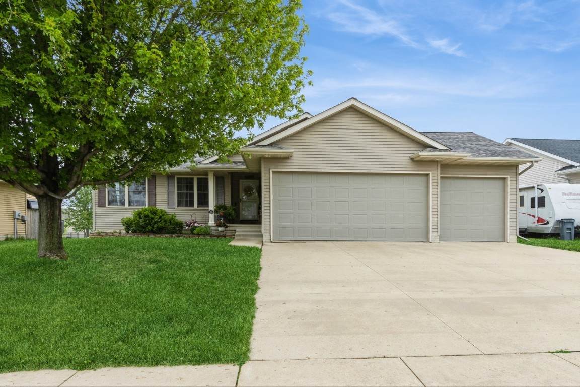 2806 Dawn Avenue - Photo 1