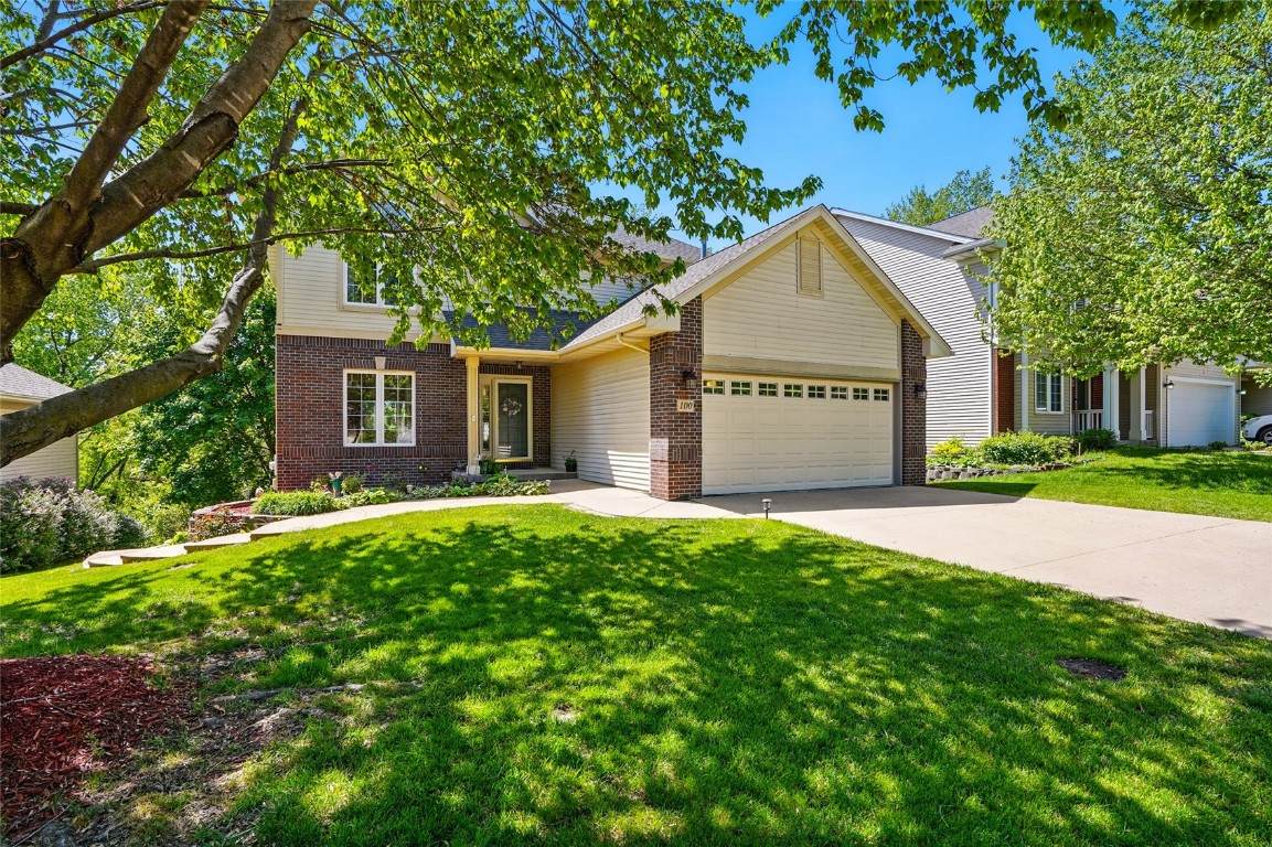 100 Dovetail Drive - Photo 1