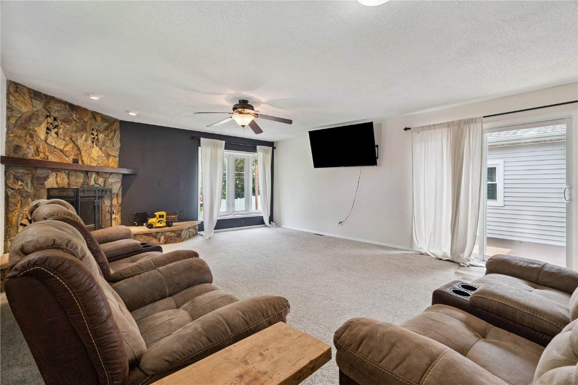 3642 Redbud Road - Photo 1