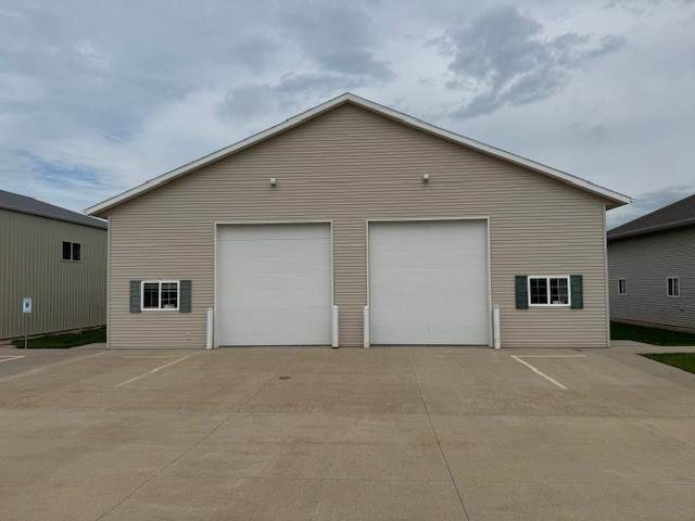 1154 Capital Drive - Photo 1