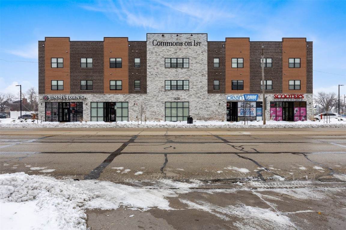 1420 1st Avenue - Photo 1