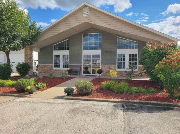https://bt-photos.global.ssl.fastly.net/cedarrapids/orig_boomver_2_2507417-2.jpg