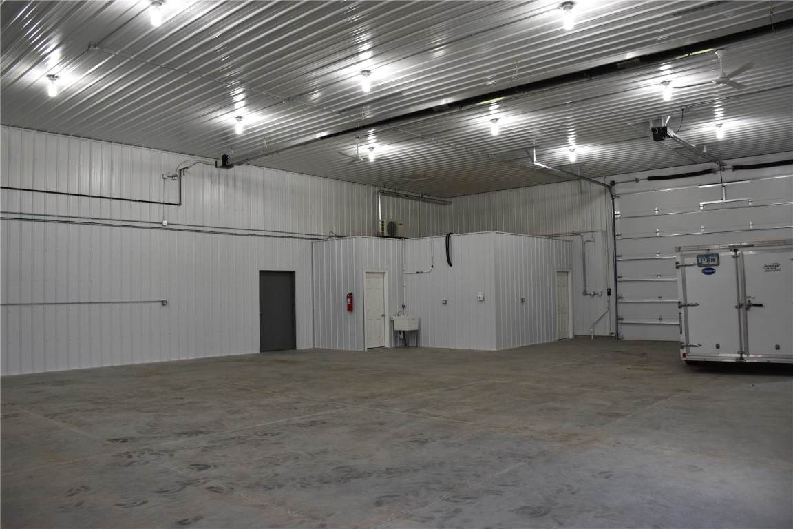 https://bt-photos.global.ssl.fastly.net/cedarrapids/orig_boomver_2_2507576-2.jpg