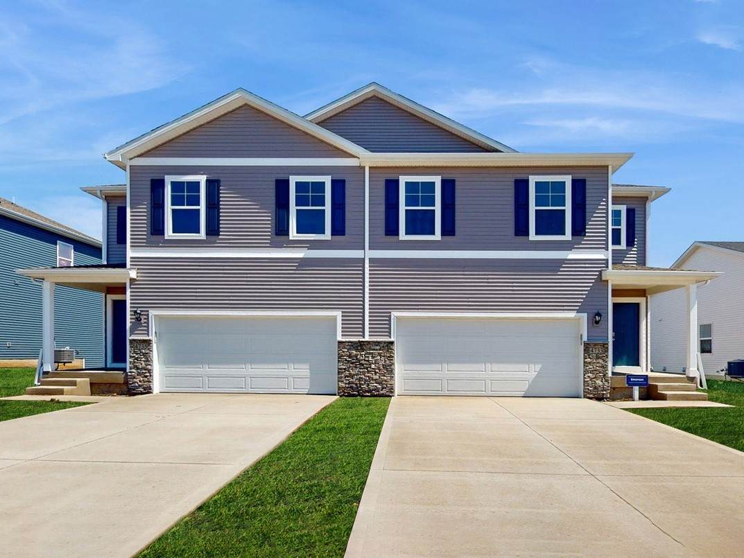 716 Magnolia Way - Photo 1