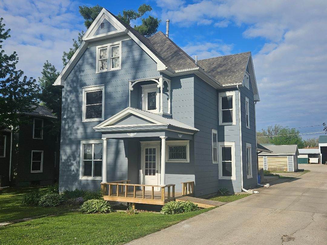 https://bt-photos.global.ssl.fastly.net/cedarrapids/orig_boomver_2_2509981-2.jpg