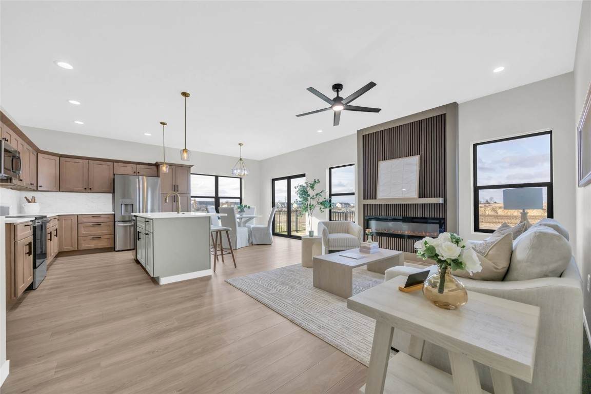 827 Indigo Drive - Photo 1