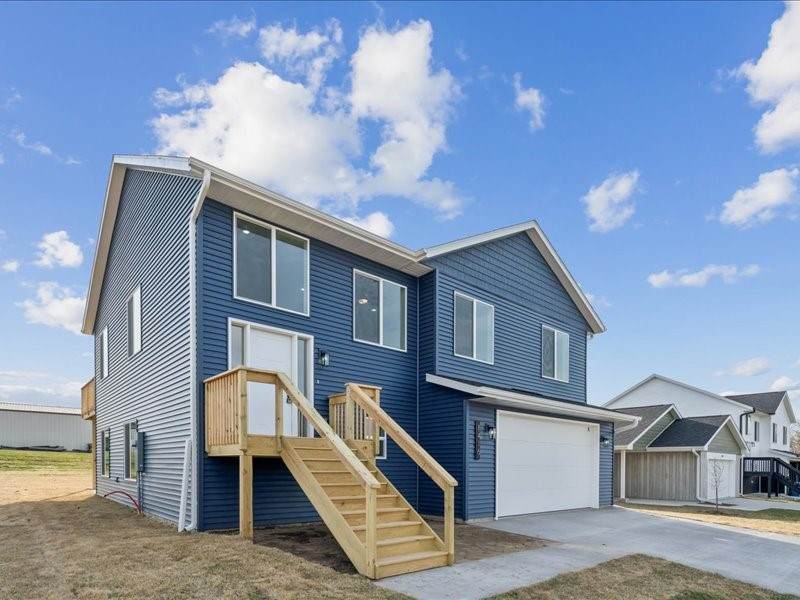 https://bt-photos.global.ssl.fastly.net/cedarrapids/orig_boomver_2_2600769-2.jpg