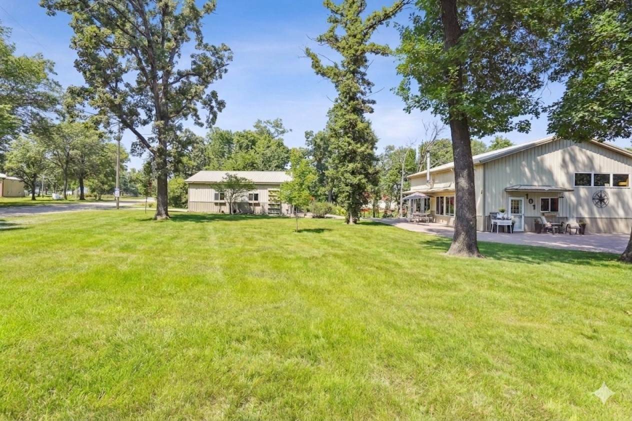 101 Canyon Rd - Photo 1