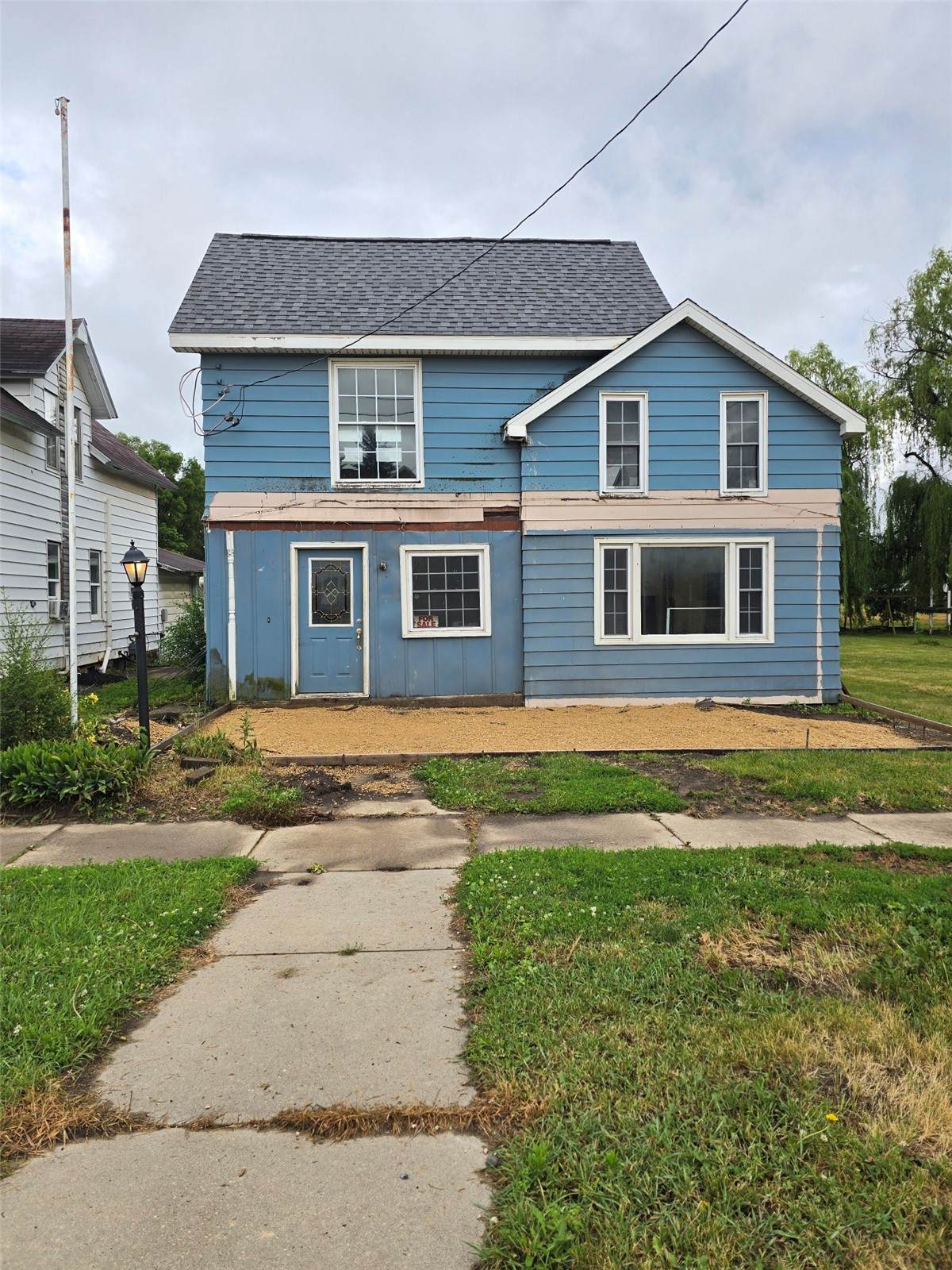 https://bt-photos.global.ssl.fastly.net/cedarrapids/orig_boomver_2_2604065-2.jpg