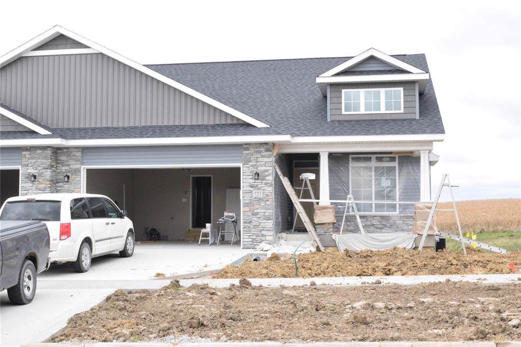 727 Deer View Avenue - Photo 1