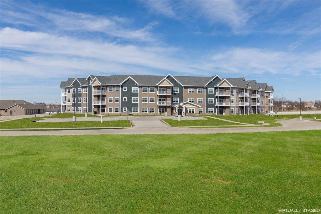 3550 Stone Creek Circle - Photo 1
