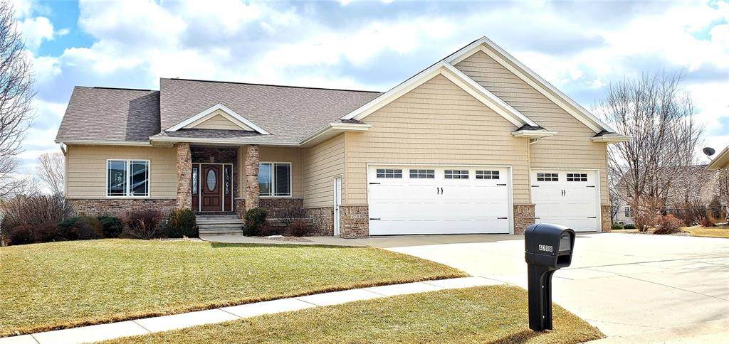 4708 Holly Circle - Photo 1