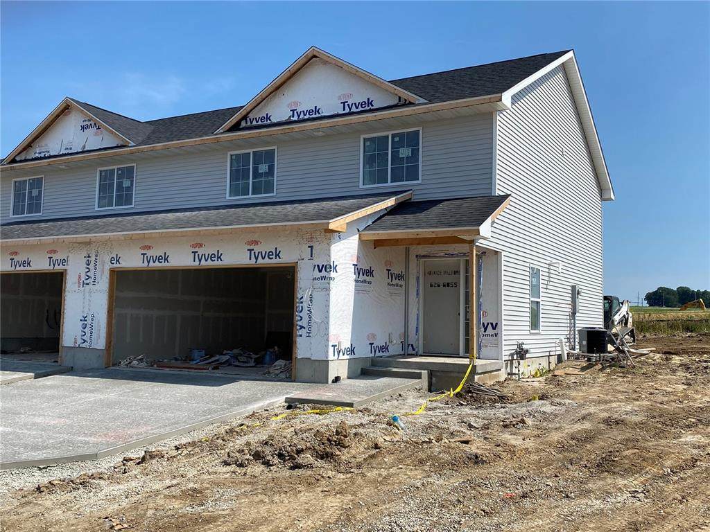 1100 Creekside Drive - Photo 1