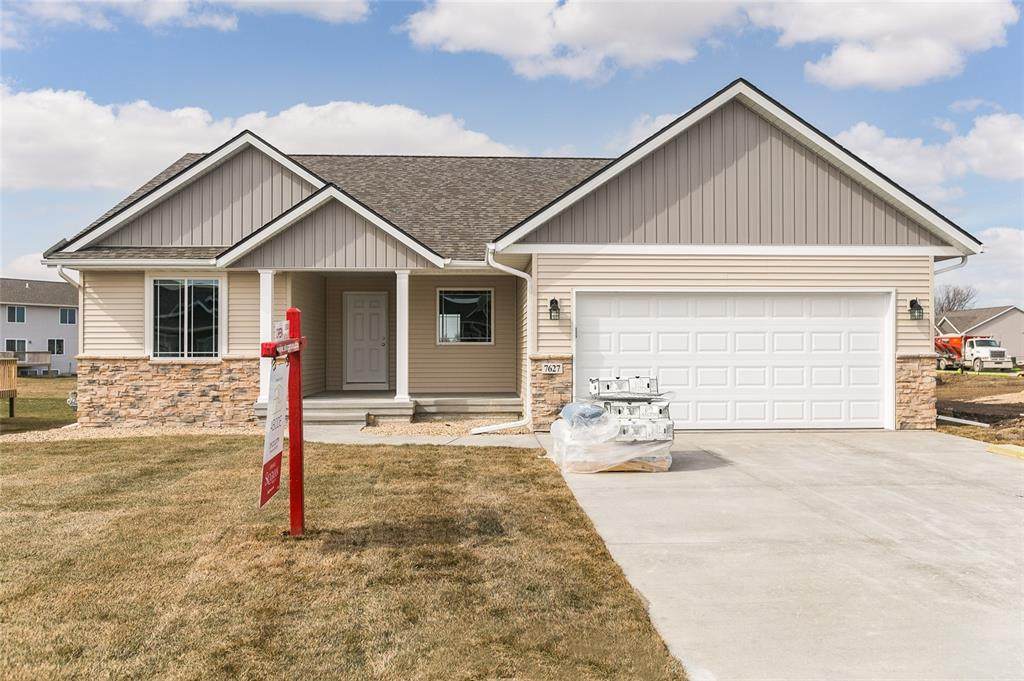 7627 Westfield Drive - Photo 1