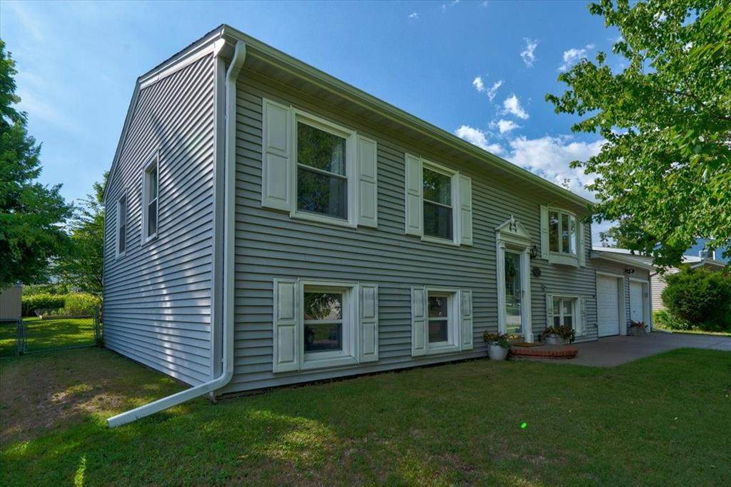 6809 Devonshire Drive - Photo 1