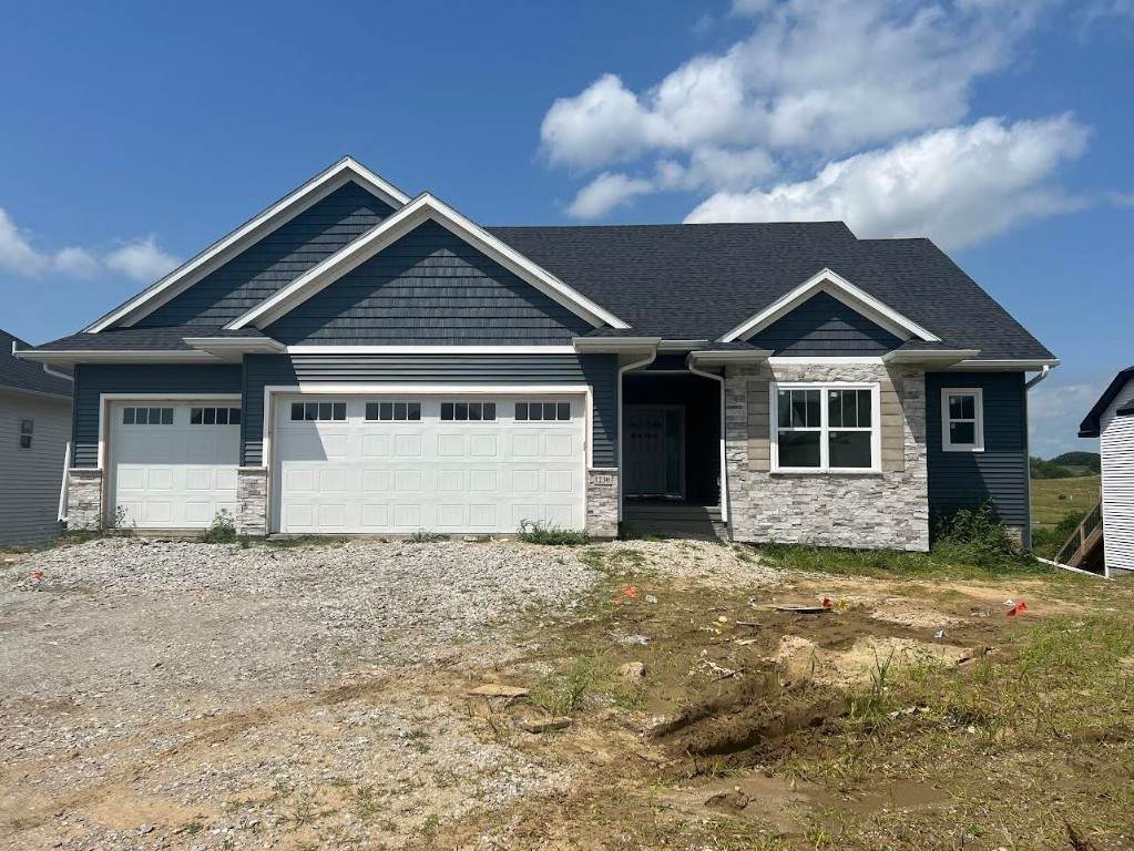 1230 Salm Drive - Photo 1