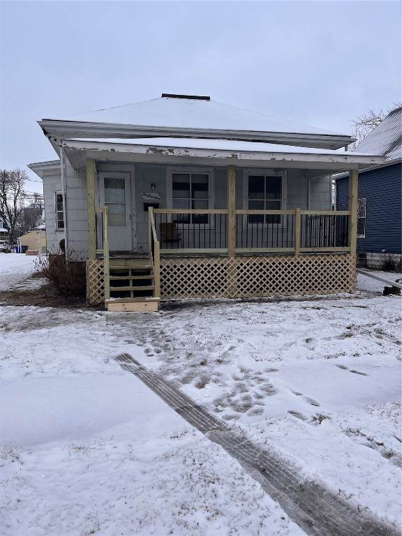 1014 8th Street - Photo 1