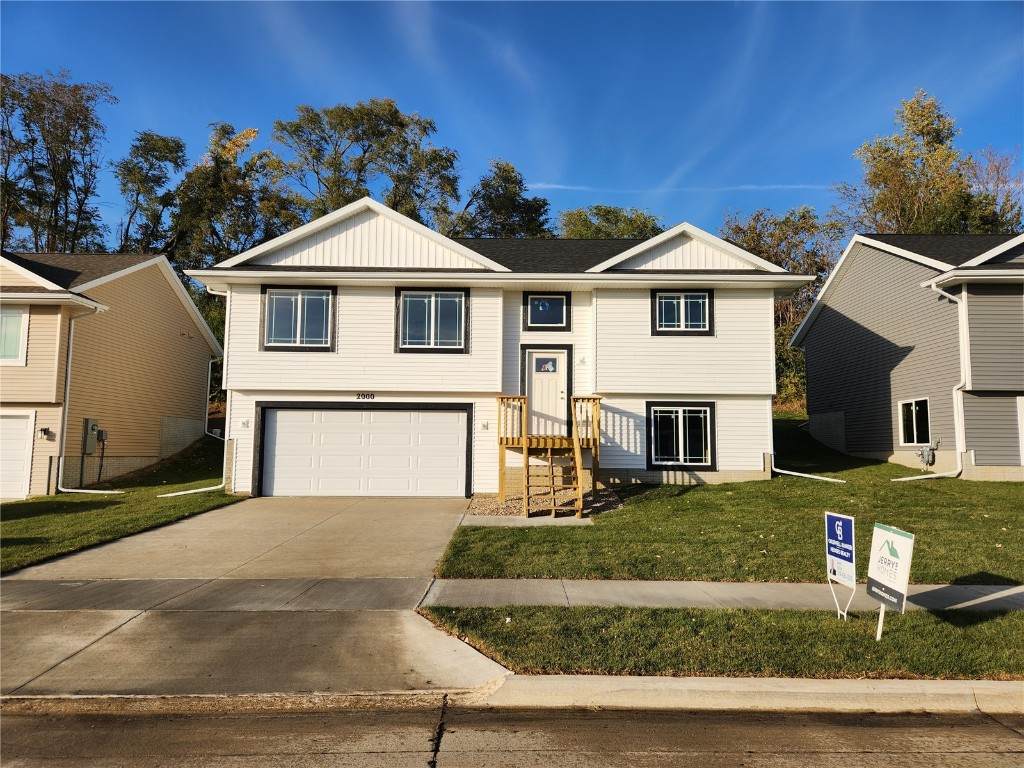 2000 Holly Meadow Avenue - Photo 1