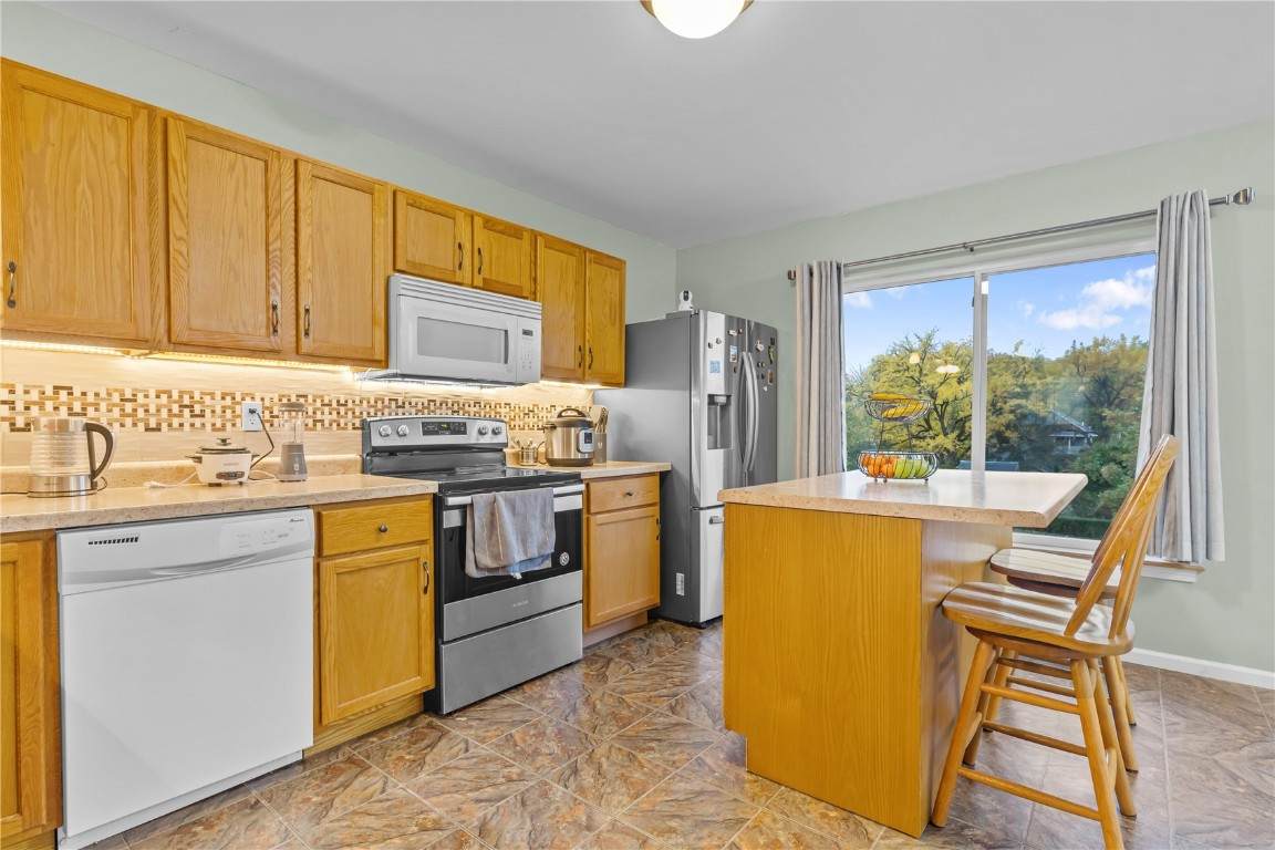 2724 O Avenue - Photo 1