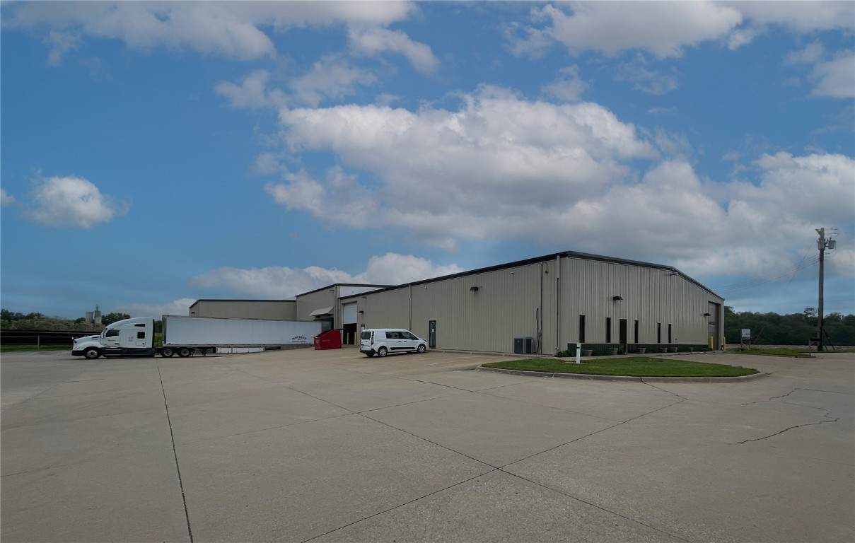 2820 Riverside Drive - Photo 1