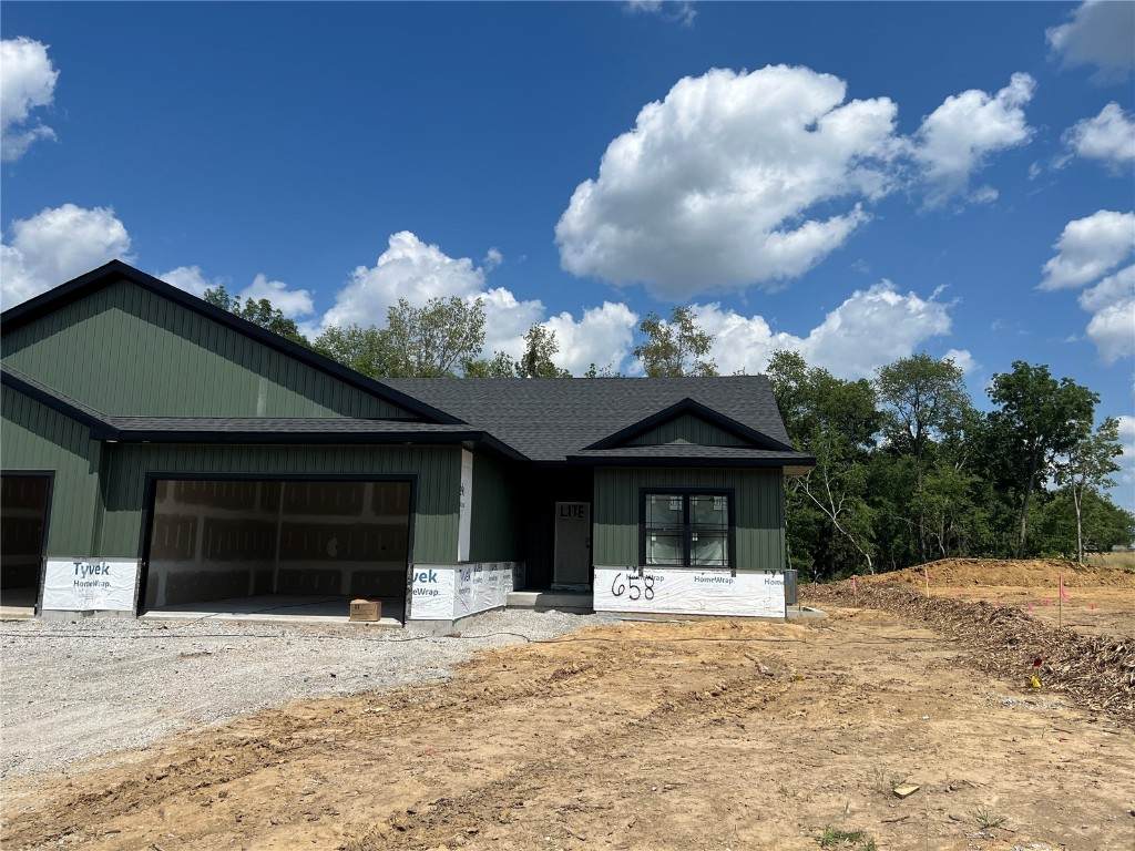 658 Maclan Court - Photo 1