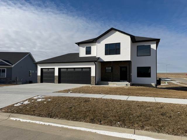 436 Dawson Drive - Photo 1