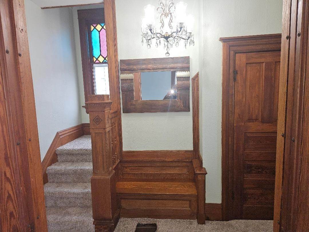 https://bt-photos.global.ssl.fastly.net/cedarrapids/orig_boomver_2_2509981-2.jpg