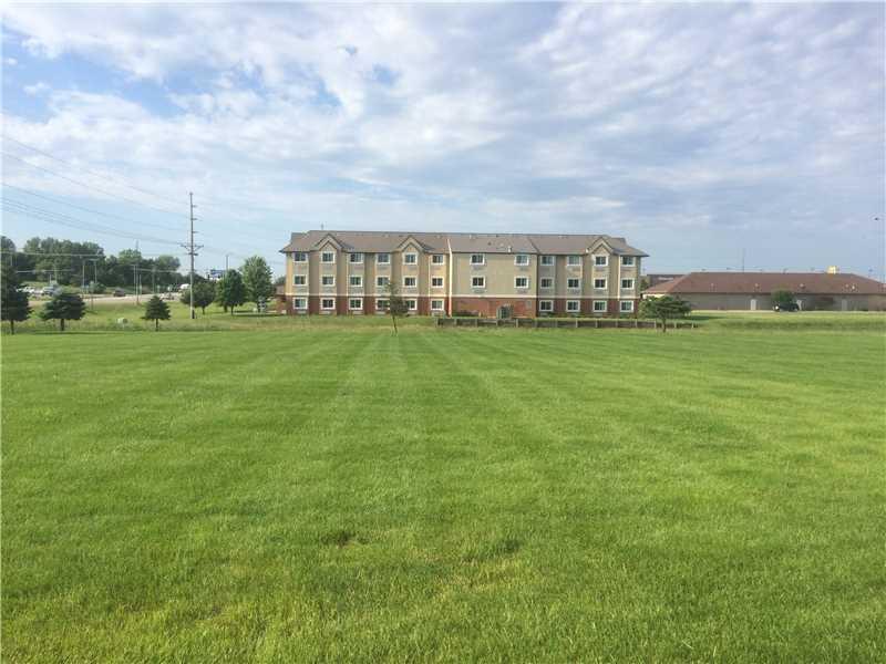 1225 Red Fox Way - Photo 1