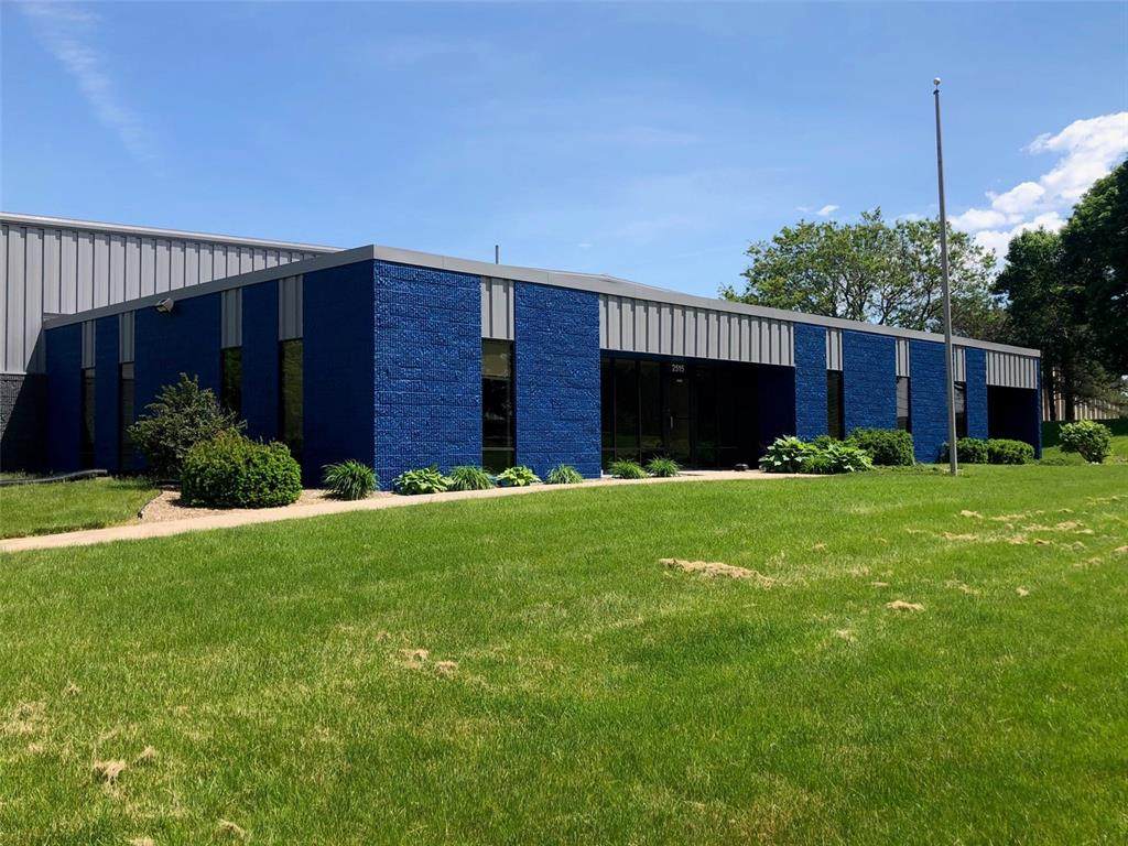 2515 18th Street - Photo 1