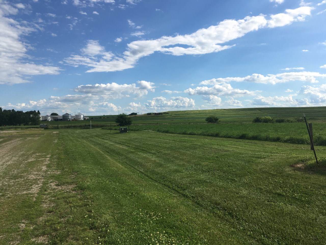 https://bt-photos.global.ssl.fastly.net/cedarrapids/orig_boomver_4_1804363-2.jpg