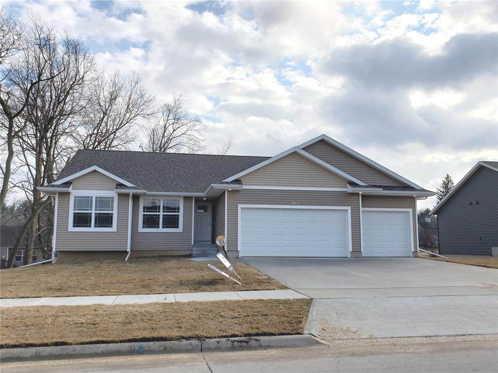 2115 Shady Grove Road - Photo 1