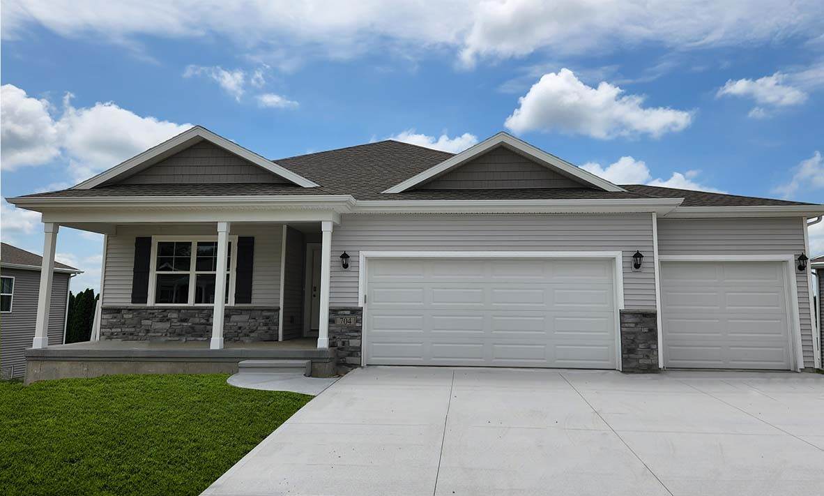 704 Prairie View Drive - Photo 1